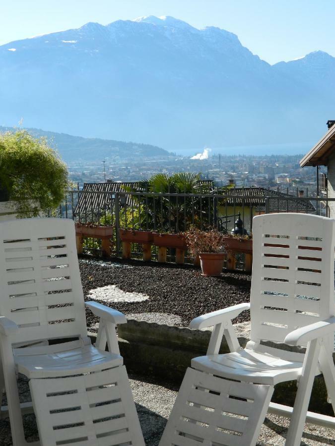 Appartamento Vista Lago Riva del Garda Ngoại thất bức ảnh