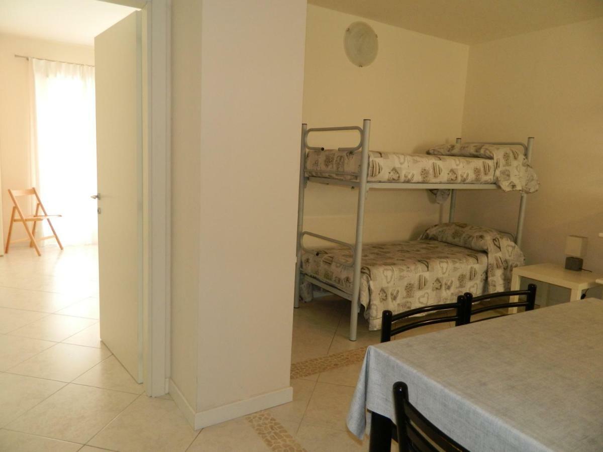 Appartamento Vista Lago Riva del Garda Ngoại thất bức ảnh