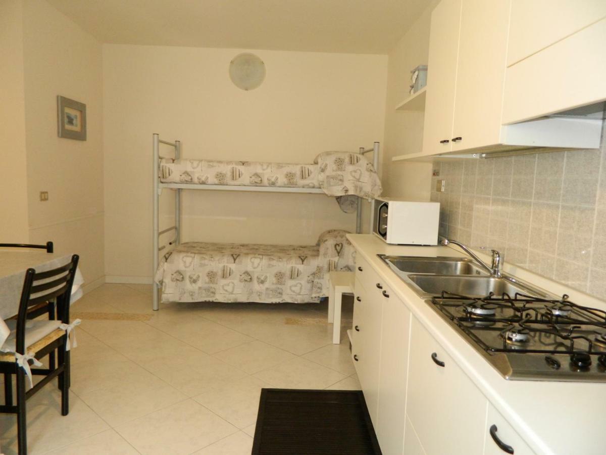 Appartamento Vista Lago Riva del Garda Ngoại thất bức ảnh
